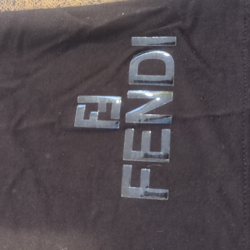 Vintage Fendi Long sleeve t-shirt with v-neck - Picture 4 of 5